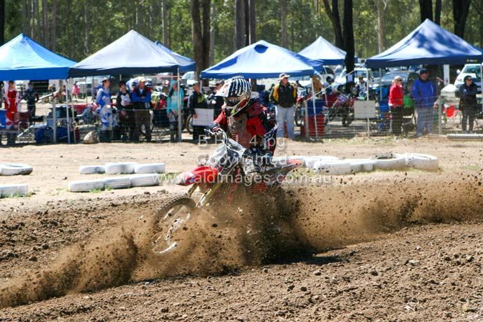 678x444 pixels (97K)